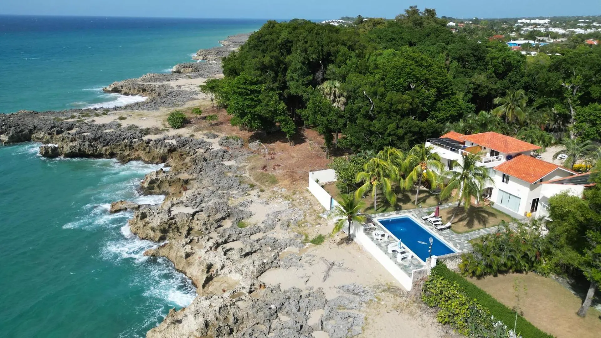 Crimson Beach Ocean Front Entire Floor Villa Sosúa 0*,